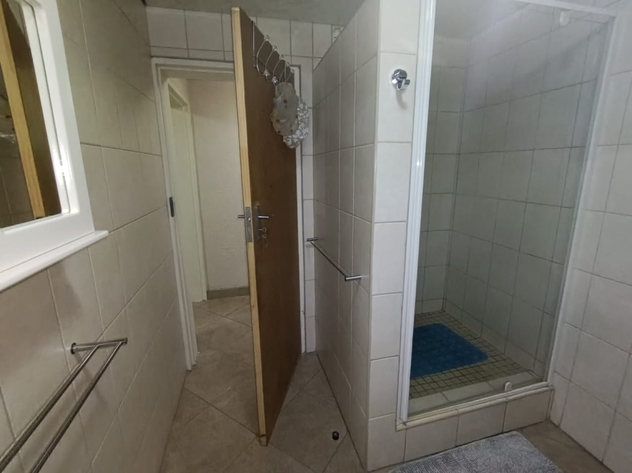 4 Bedroom Property for Sale in Mooinooi North West